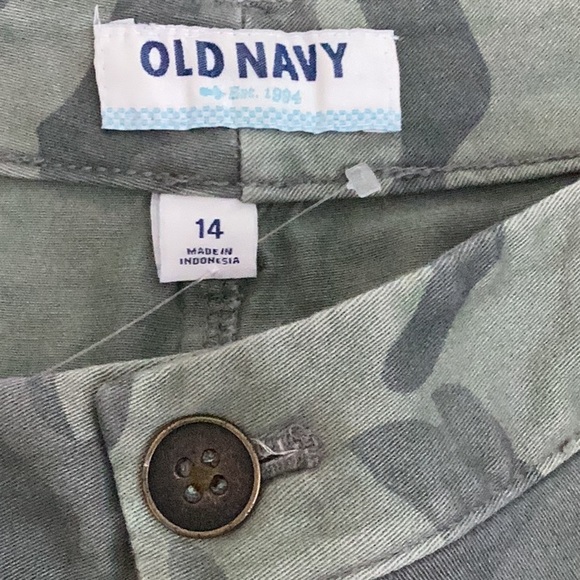 🌻NWOT Old Navy So Fun Size 14 Awesome Camo Style Skirt Wardrobe Must Have 🌻 - Picture 9 of 10
